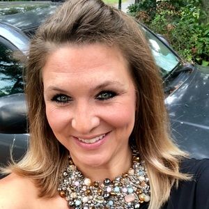 Meet your Posher, Leah